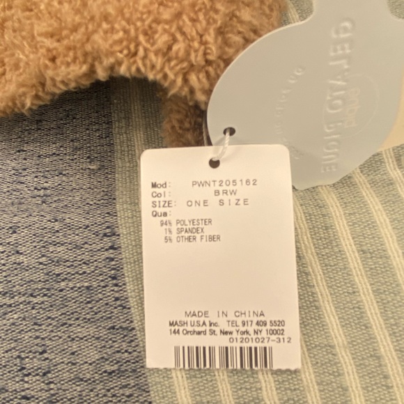 ✨Animal Crossing x Gelato Pique Collaboration Knitted Hoodie with Ears✨ - Picture 6 of 13